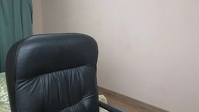 Sandra Snowflake online show from 03.14.25