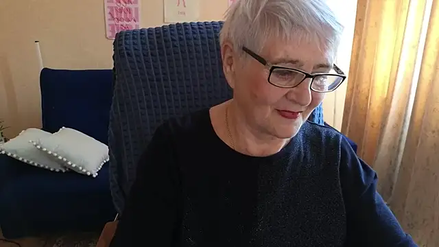 Snapshot of Sandra_Snowflake chatting on 06.01.26 Sandra Snowflake online show from 06.01.26