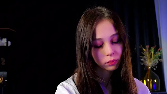 NormaElsey online show from 02.18.25