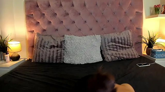 MaiaMini online show from 03.05.25