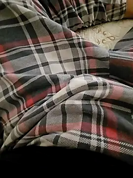 Snapshot of skiciyunis chatting on 03.17.25 skiciyunis online show from 03.17.25