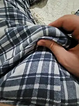 Snapshot of skiciyunis chatting on 03.20.25 skiciyunis online show from 03.20.25