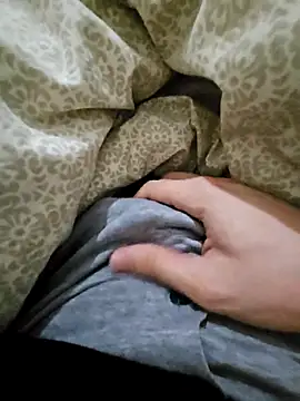 Snapshot of skiciyunis chatting on 10.14.25 skiciyunis online show from 10.14.25