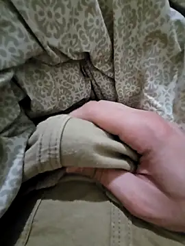 Snapshot of skiciyunis chatting on 11.26.25 skiciyunis online show from 11.26.25