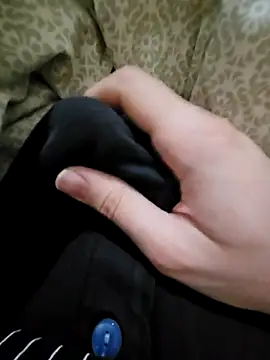 Snapshot of skiciyunis chatting on 12.04.25 skiciyunis online show from 12.04.25