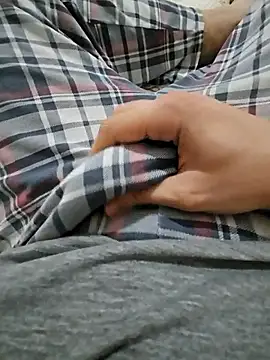 Snapshot of skiciyunis chatting on 02.12.26 skiciyunis online show from 02.12.26