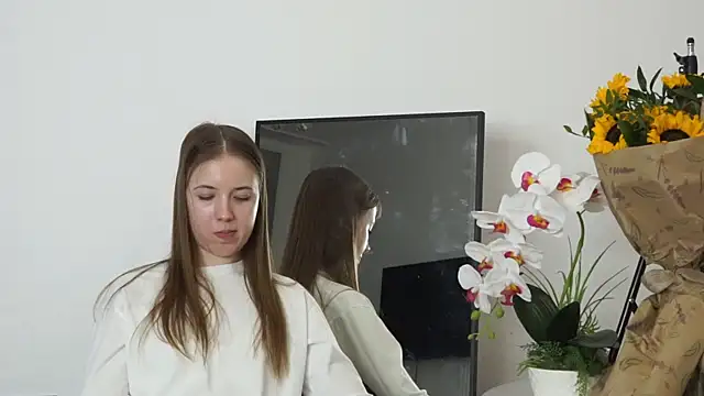 NicoCollard online show from 02.21.25