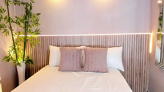 GeorginaReyes online show from 03.19.25