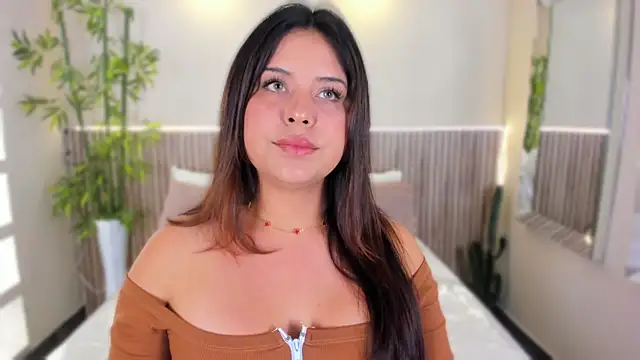 Snapshot of GeorginaReyes chatting on 06.22.26 GeorginaReyes online show from 06.22.26