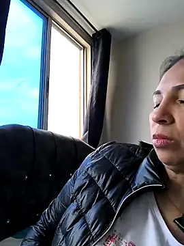 Mrsvictoriaaa online show from 02.23.25