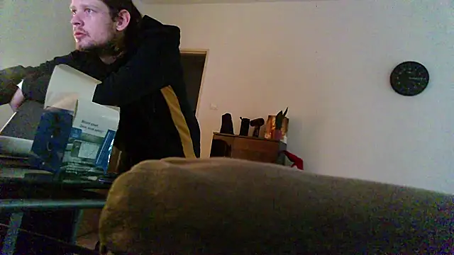 Snapshot of VickyDevilEU chatting on 01.23.25 VickyDevilEU online show from 01.23.25