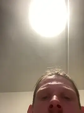 Snapshot of VickyDevilEU chatting on 03.04.25 VickyDevilEU online show from 03.04.25