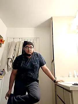 Snapshot of Bigdaddy-Marc chatting on 10.10.25 Bigdaddy-Marc online show from 10.10.25