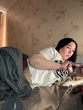 Naughtbaby 2025 online show from 02.27.26