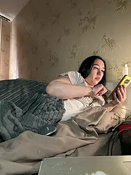 Naughtbaby 2025 online show from 03.20.26