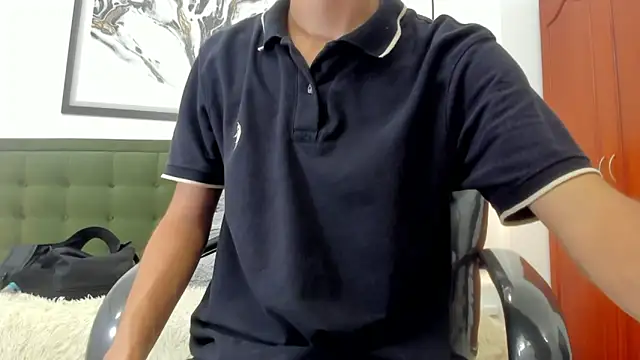 Snapshot of Johann_sex chatting on 05.14.26 Johann sex online show from 05.14.26