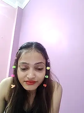 Snapshot of Kavyacute08 chatting on 03.09.25 Kavyacute08 online show from 03.09.25