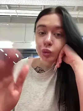 AlishaPrettyBlade online show from 03.04.25