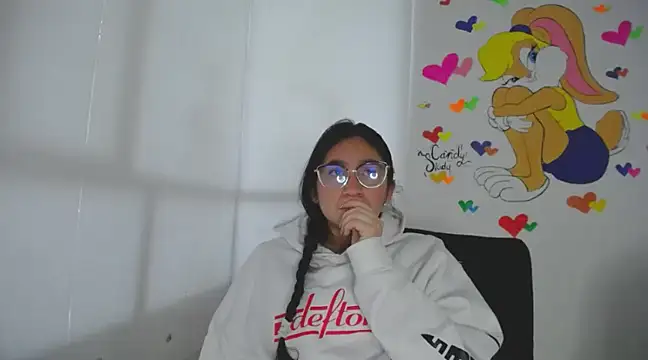 Arielle lov online show from 02.27.25