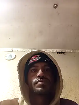 Snapshot of Quint3n chatting on 03.13.26 Quint3n online show from 03.13.26