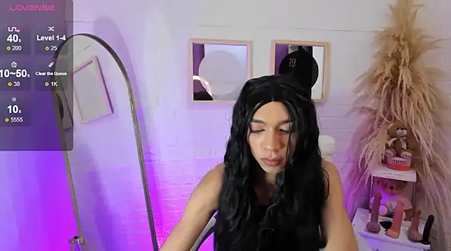 Danny Luxx online show from 02.25.25