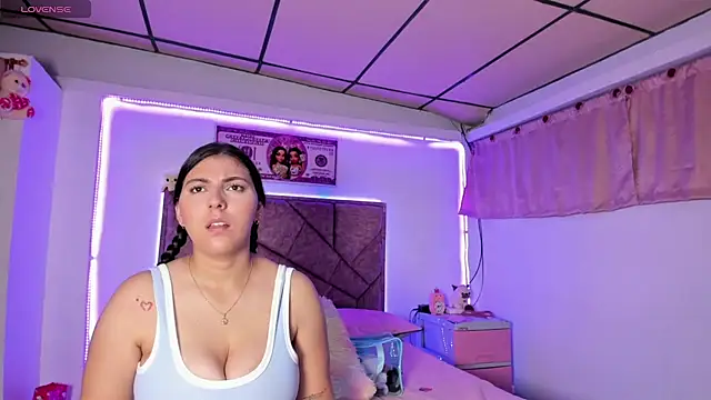 Cristal Smith20 online show from 11.27.25