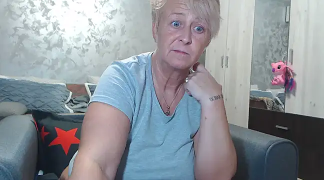 RosesandLillies online show from 02.10.25