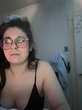 Rosiee69  online show from 03.06.25