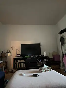 Rosiee69  online show from 03.18.25