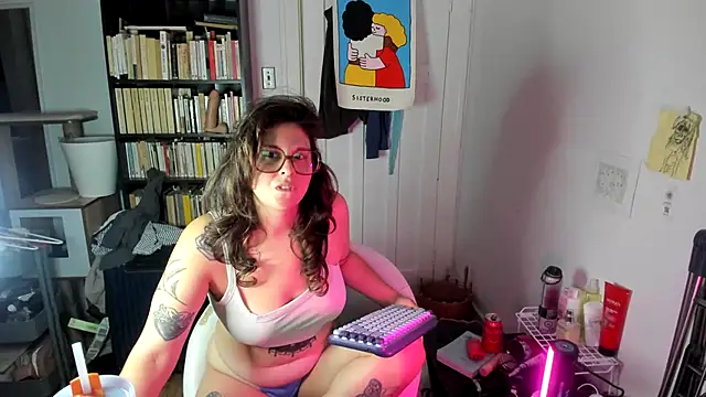 Rosiee69  online show from 09.29.25