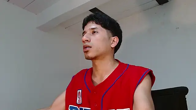 AngelHil online show from 04.21.26