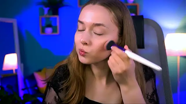 JenniferGraces online show from 09.18.25