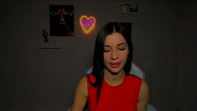 Snapshot of KetiWils chatting on 03.11.25 KetiWils online show from 03.11.25