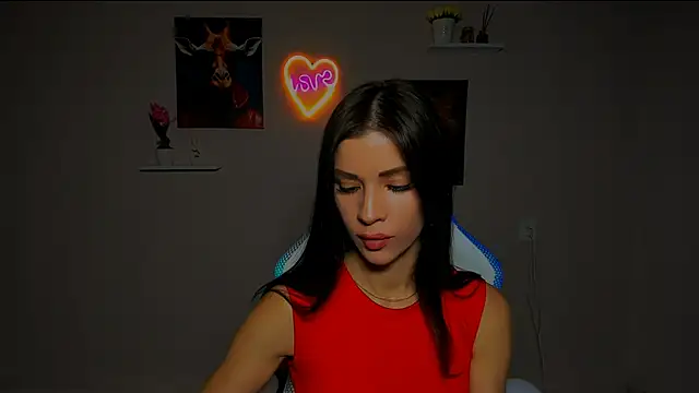 Snapshot of KetiWils chatting on 03.11.25 KetiWils online show from 03.11.25