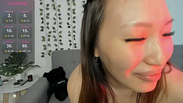 Christine Carlson online show from 02.21.25