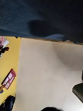 Snapshot of Lobitasexiii chatting on 10.20.25 Lobitasexiii online show from 10.20.25