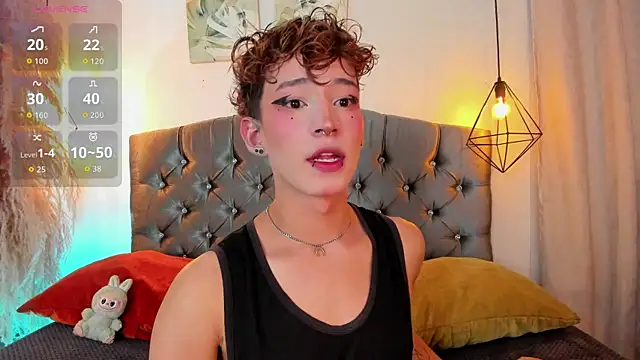 iiangel  online show from 10.29.25