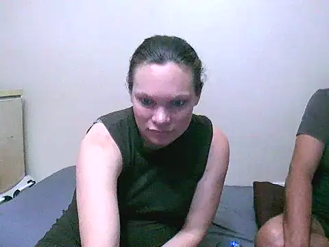 redsparrowXxXx online show from 10.15.25