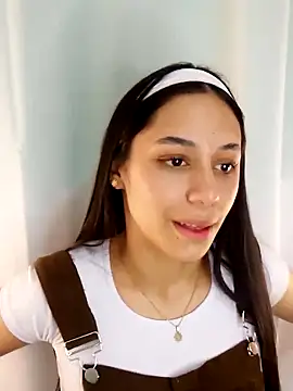 TANIA 06 online show from 03.14.25