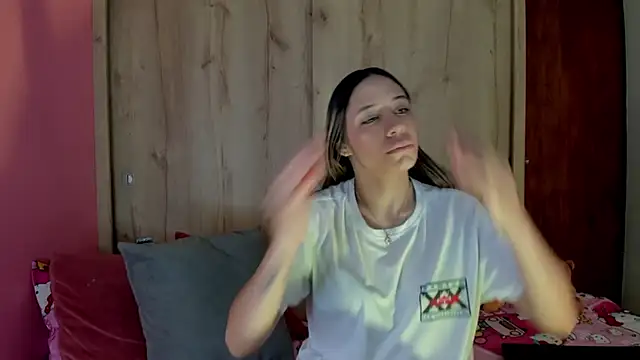 TANIA 06 online show from 06.22.26