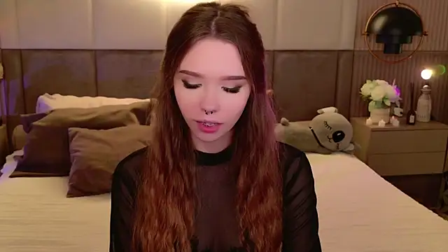 Sierra Fane online show from 03.18.25