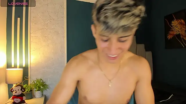 Allex Cano online show from 03.08.25