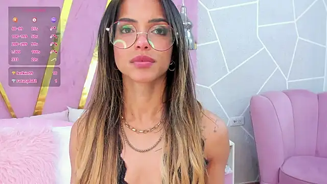 EmmyCortez online show from 03.11.25