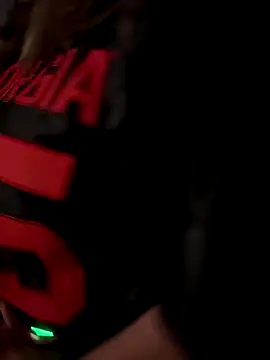 Snapshot of SirensKissss chatting on 09.14.25 SirensKissss online show from 09.14.25