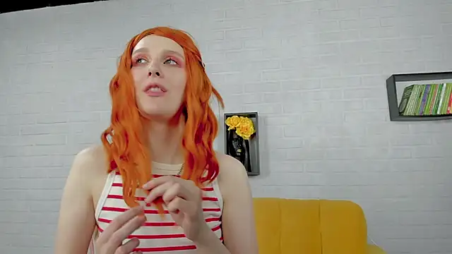 Snapshot of KristinMoore chatting on 02.26.25 KristinMoore online show from 02.26.25