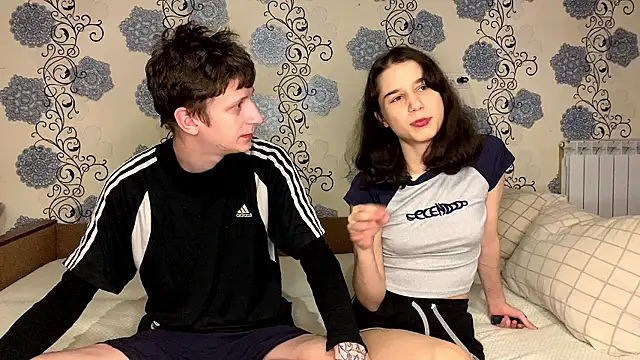 baby lesi online show from 11.12.25