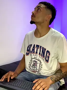 eross chipre  online show from 10.26.25