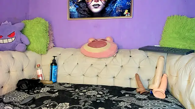 amydelahozgomez online show from 10.19.25