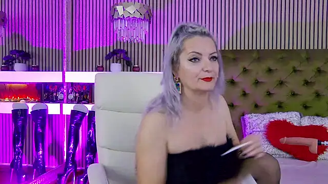 LadyTouch online show from 11.05.25