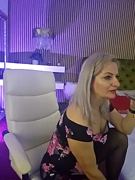 LadyTouch online show from 02.06.26